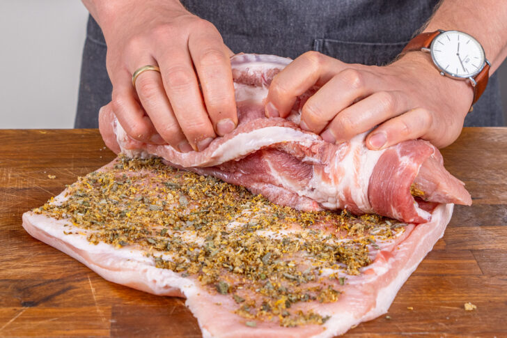 Fleisch einrollen