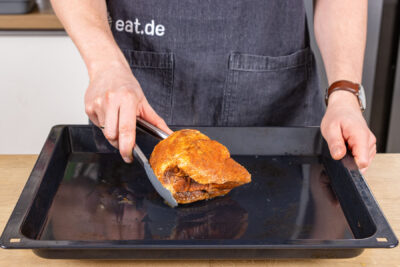 Schweinenacken auf Backblech im Ofen weitergaren