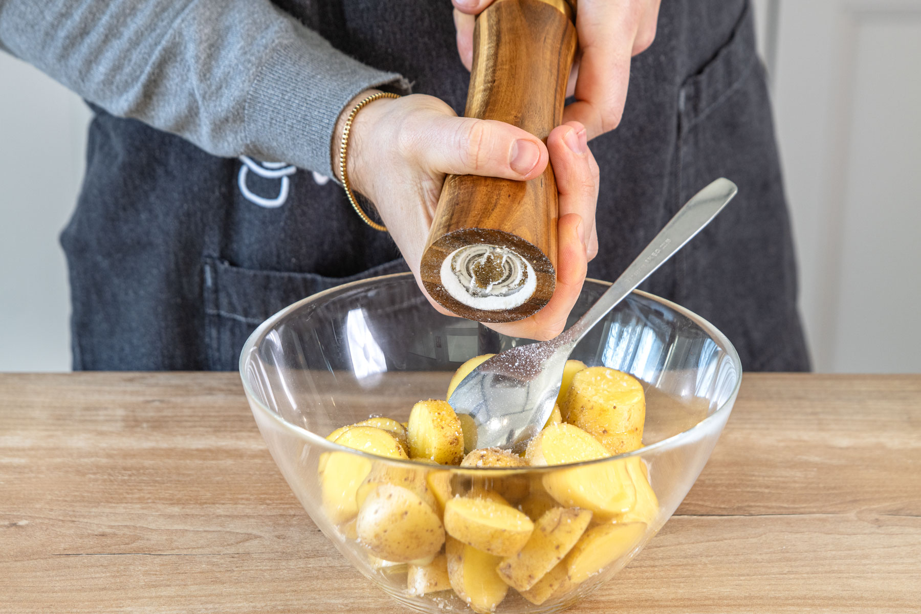 Rohe Kartoffeln in der Heißluftfritteuse zubereiten Rezept