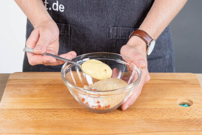 Rub für das Schichtfleisch vorbereiten