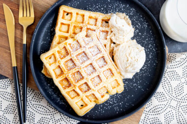Waffelteig mit Buttermilch