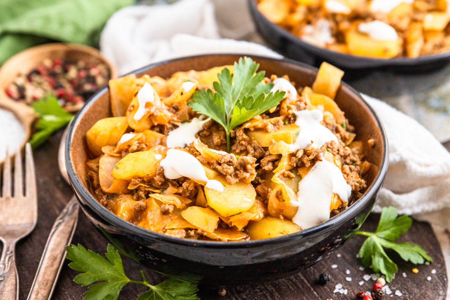 Weißkohl mit Hackfleisch und Kartoffeln | Rezept - eat.de