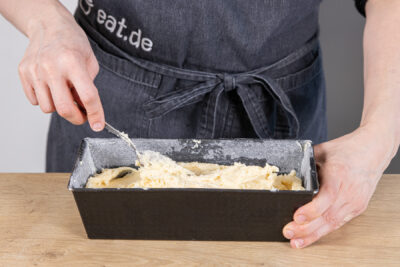 Zitronen-Mascarpone-Kuchen backen