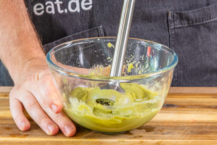 Avocado pürieren