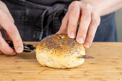 Bagel aufschneiden