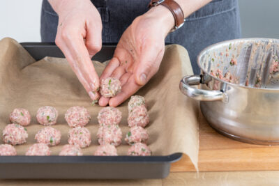Bitterballen formen