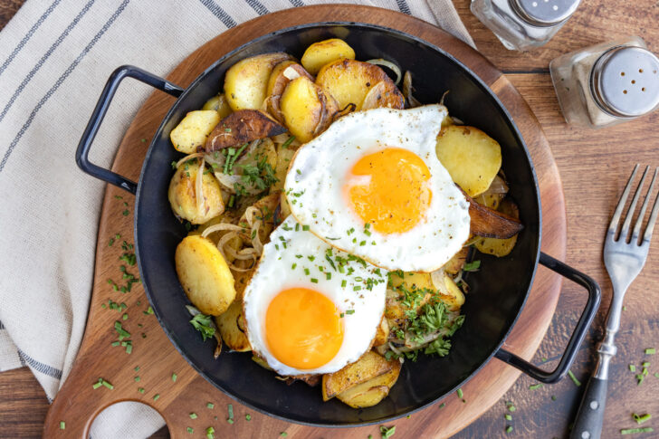 Bratkartoffeln mit Spiegelei