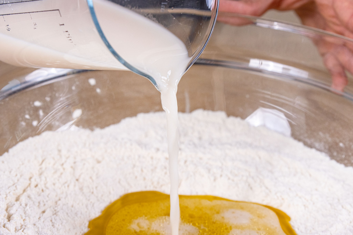 Faltenbrot mit Kräutern und Knoblauch | Rezept