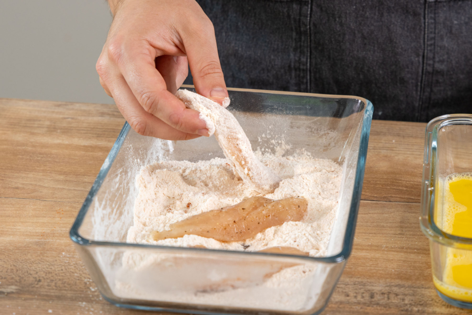 Hähnchen mit Cornflakes-Panade