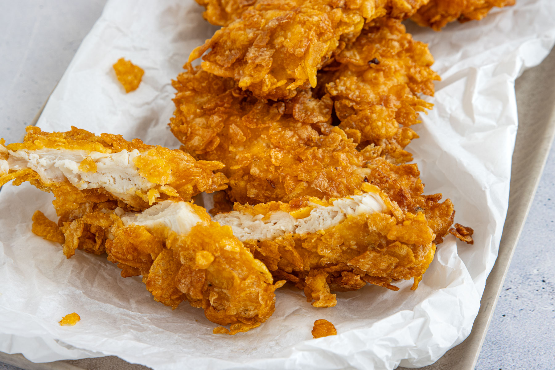 Hähnchen mit Cornflakes-Panade