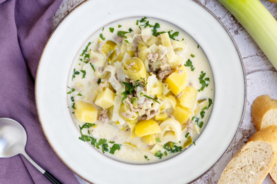 Käse-Lauch-Suppe mit Kartoffeln