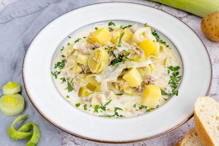 Käse-Lauch-Suppe mit Kartoffeln