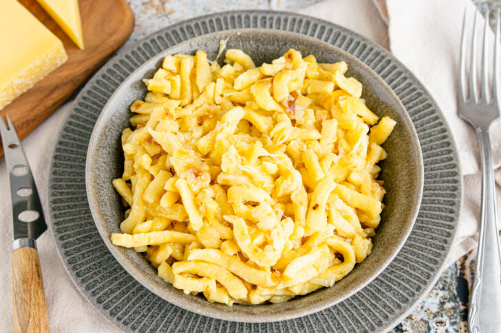 Käsespätzle mit Fertigspätzle