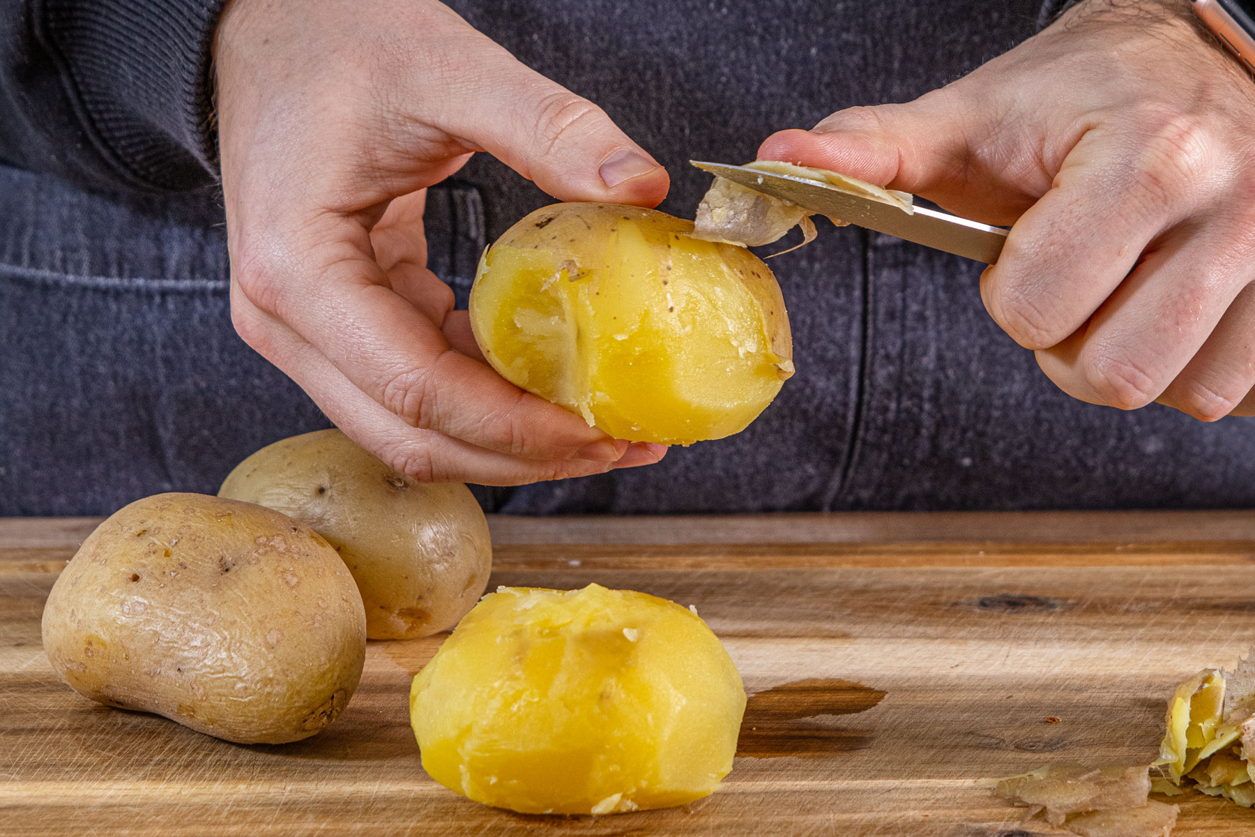 Kartoffelplätzchen Aus Gekochten Kartoffeln Vom Vortag Kartoffelklöße aus gekochten Kartoffeln | Rezept- eat.de