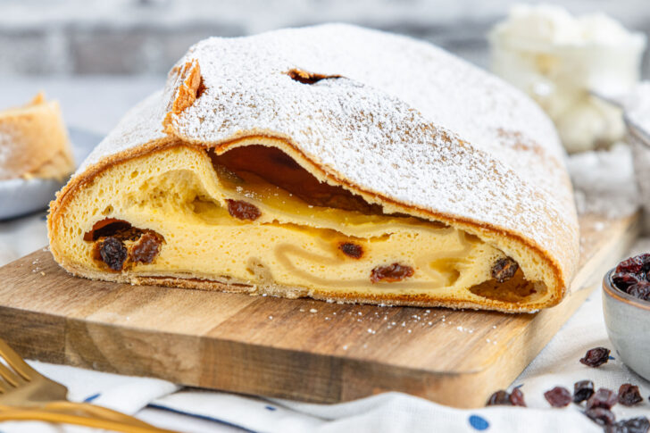 Klassischer Topfenstrudel