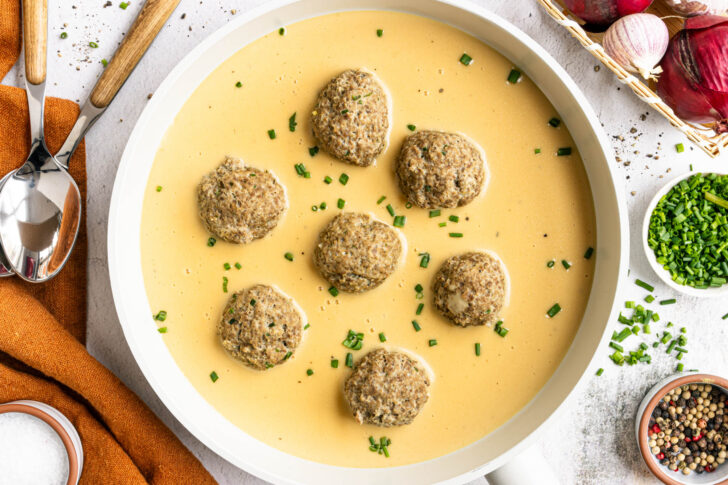Köttbullar-Soße selbst zubereiten