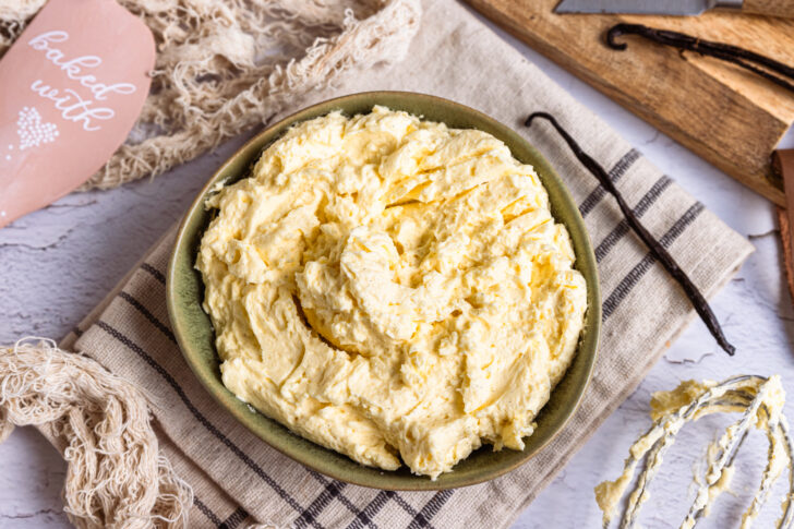 Leichte Buttercreme