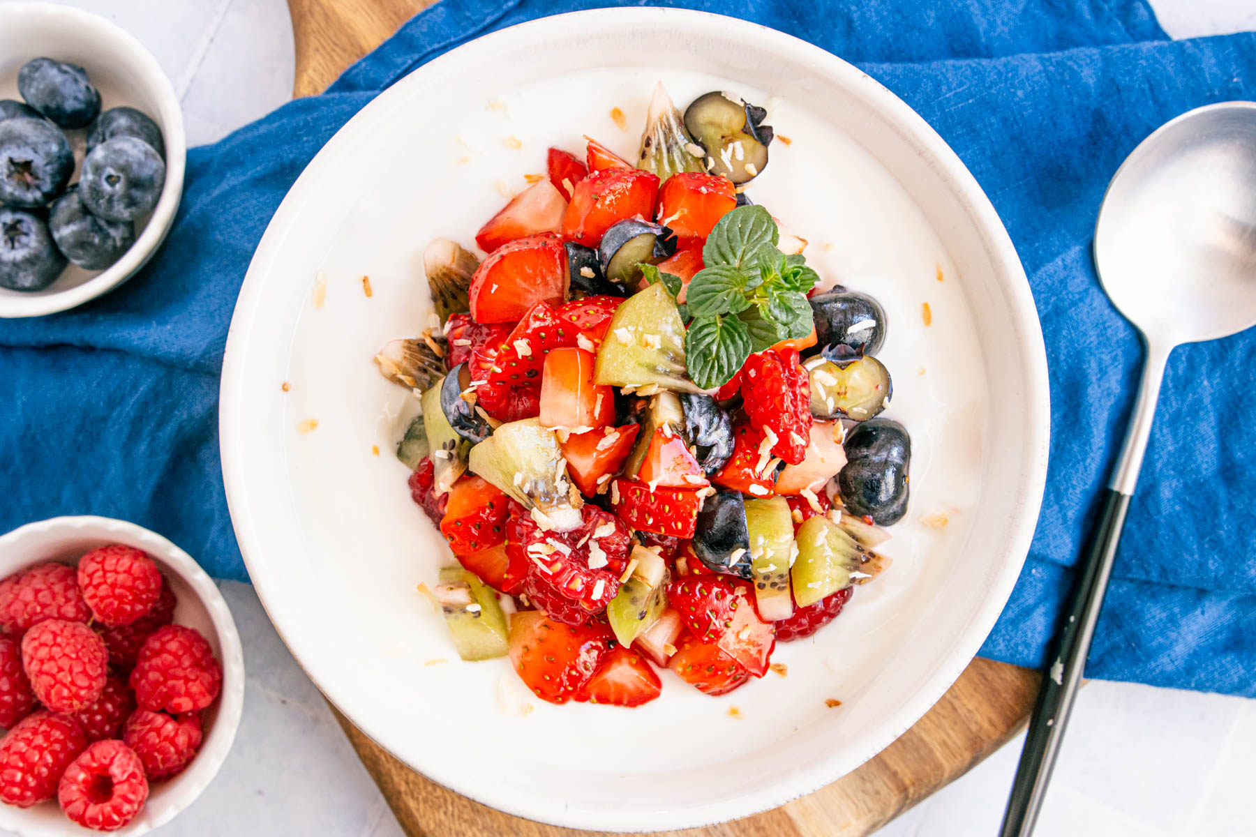 Quarkspeise mit frischen Früchten | Rezept