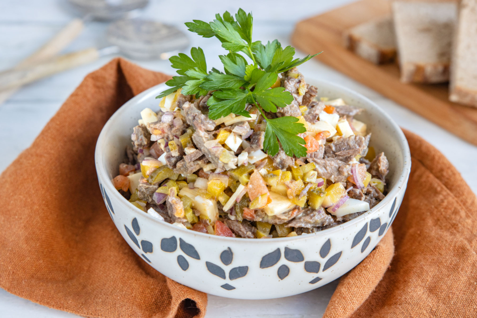 Rindfleischsalat wie früher von Oma | Rezept - eat.de