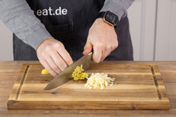 Rosenkohl nach asiatischer Art | Rezept- eat.de