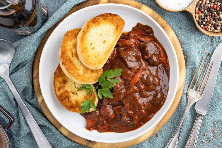Schwarzbiergulasch
