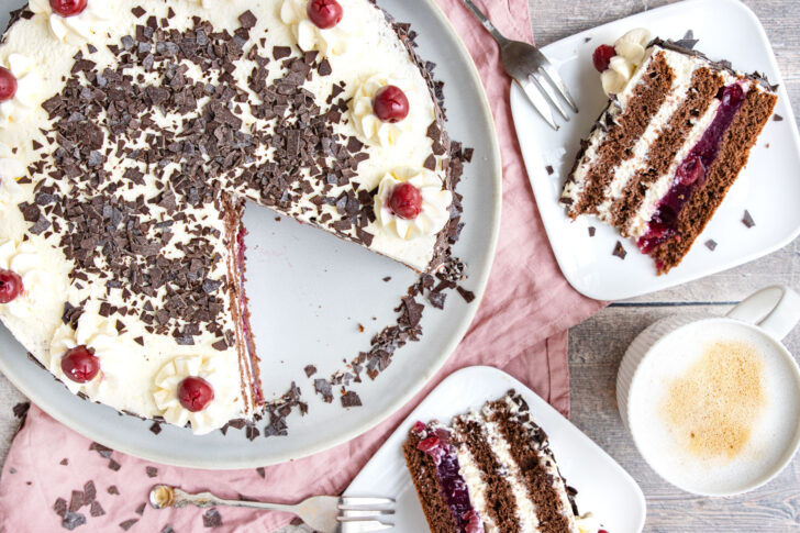 Klassische Schwarzwälder Kirschtorte