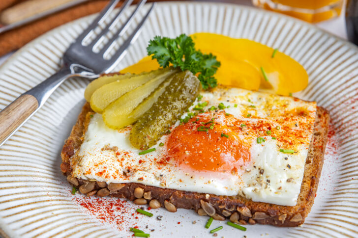 Spiegelei in der Heißluftfritteuse
