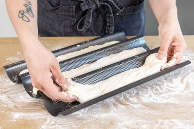 Baguette Magique ohne kneten in die Form geben