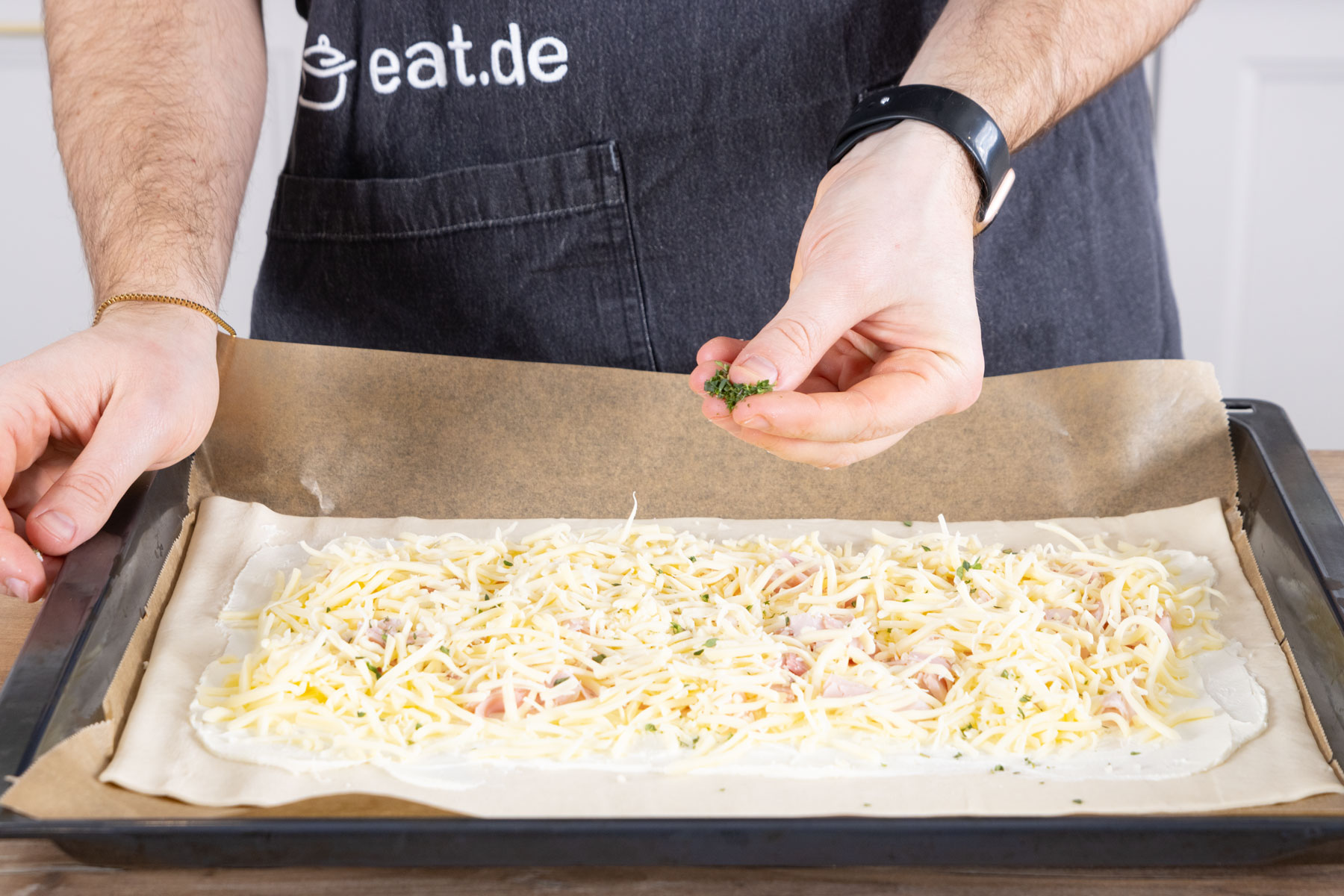 Blätterteig-Strudel mit Schinken und Käse | Rezept