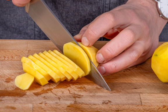 Hackfleisch-Auflauf mit Schafskäse Hackfleisch-Auflauf mit Schafskäse