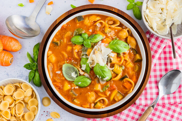 Minestrone, Italienische Gemüsesuppe