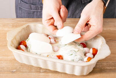 Mozzarella darüber verteilen
