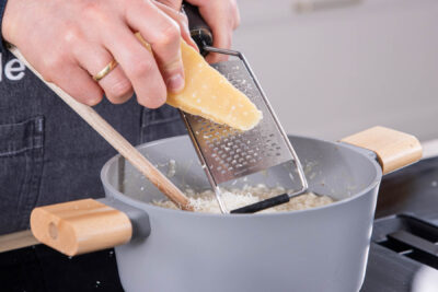 Parmesan dazugeben