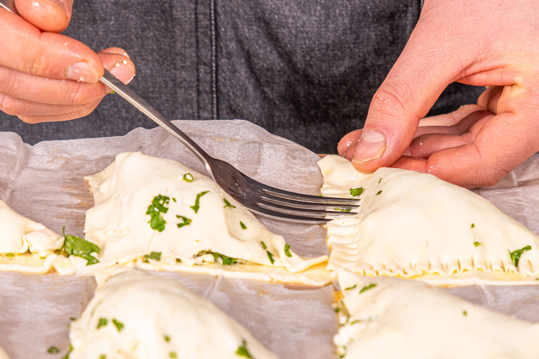 Schafskäse mit Blätterteig