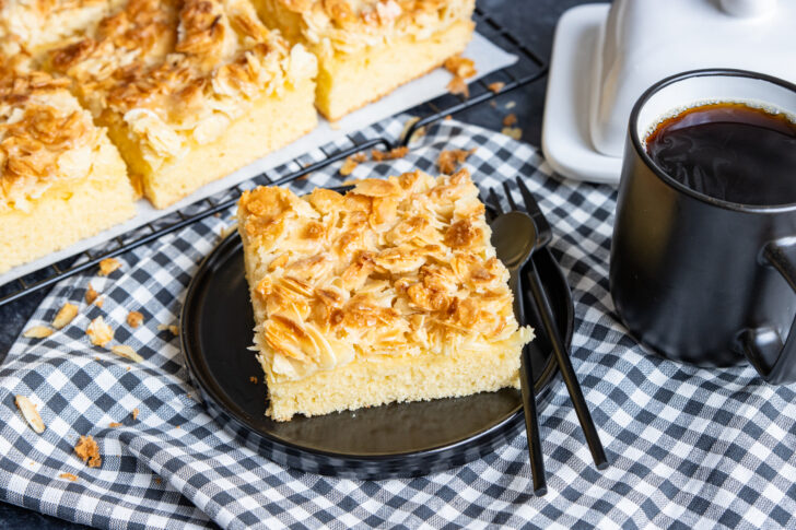 Schneller Butterkuchen ohne Hefe