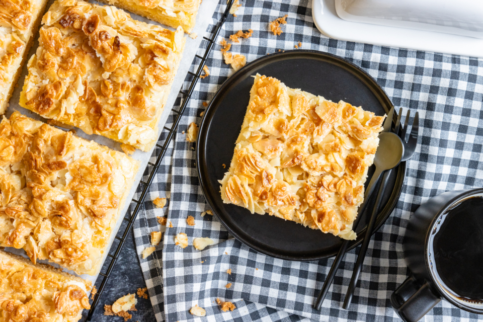 Schneller Butterkuchen ohne Hefe | Rezept