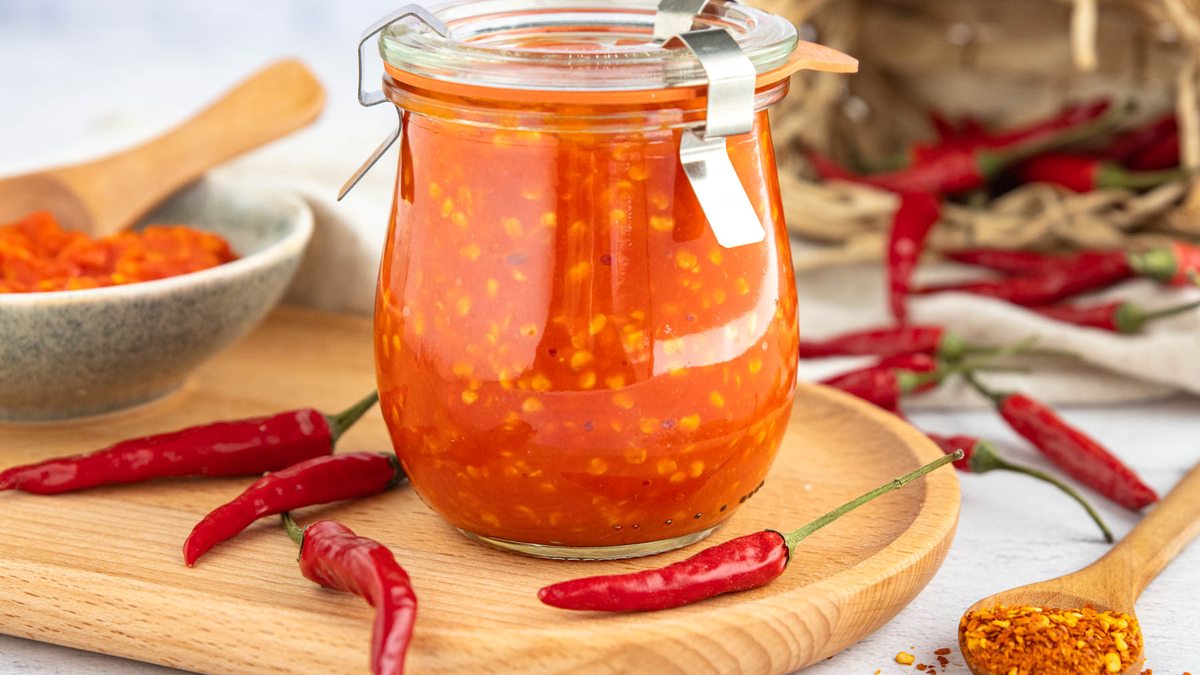 Sriracha Sauce selber machen | Rezept
