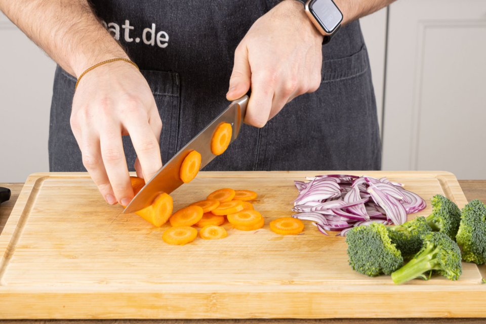 Vegetarischer Gemüsestrudel mit Blätterteig | Rezept