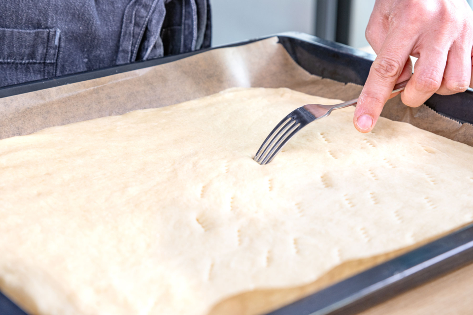 Saftiger Butterkuchen nach Omas Rezept