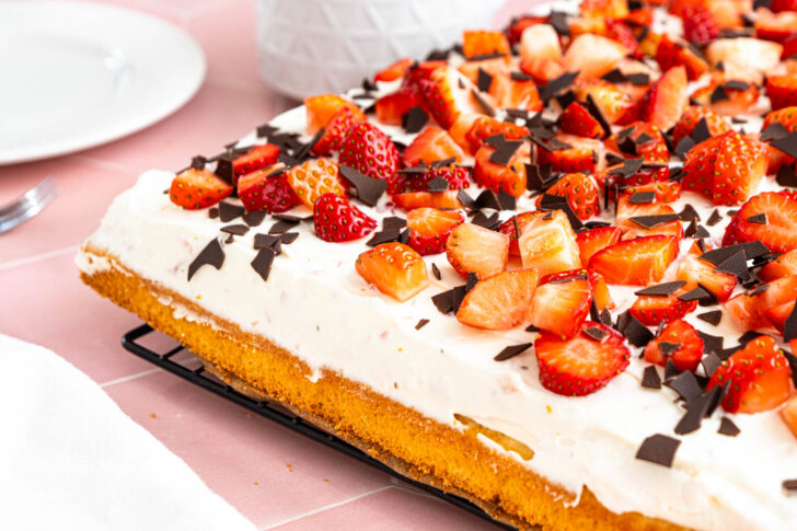 Fantakuchen mit Erdbeeren