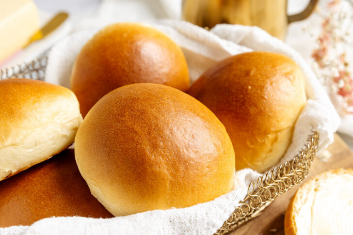 Fluffige Milchbrötchen einfach selber machen