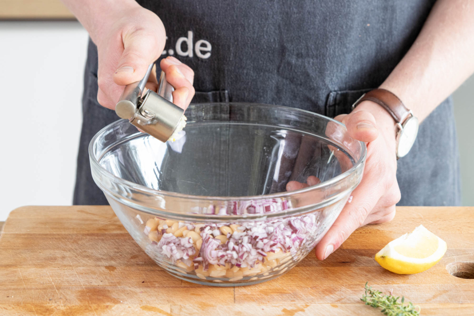 Griechischer Bohnensalat mit weißen Bohnen | Rezept