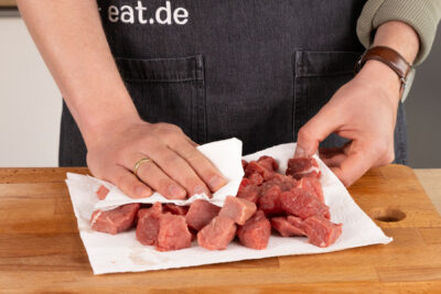 Fleisch trocken tupfen