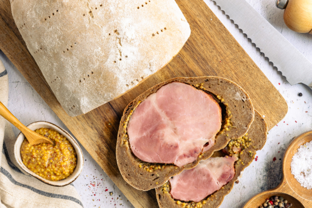 Kassler im Brotteig | Rezept