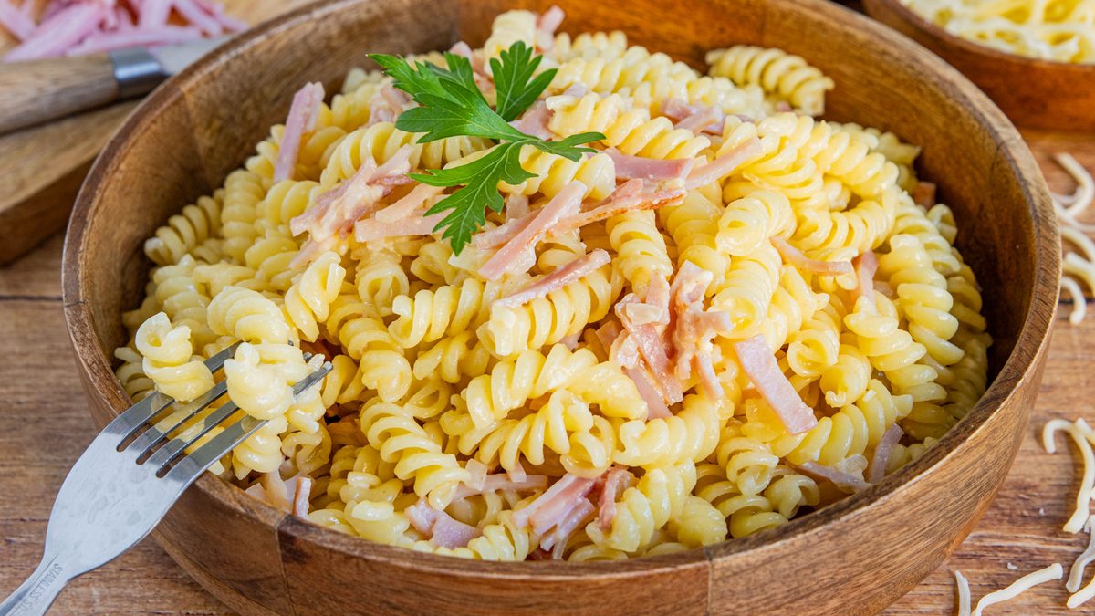 Klassische Schinkennudeln nach Omas Rezept