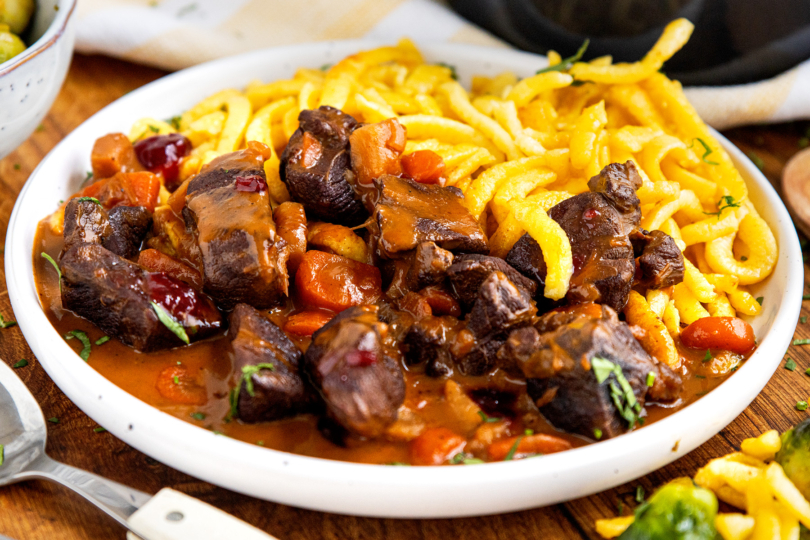 Wildgulasch: Kräftige &amp; aromatische Rezepte