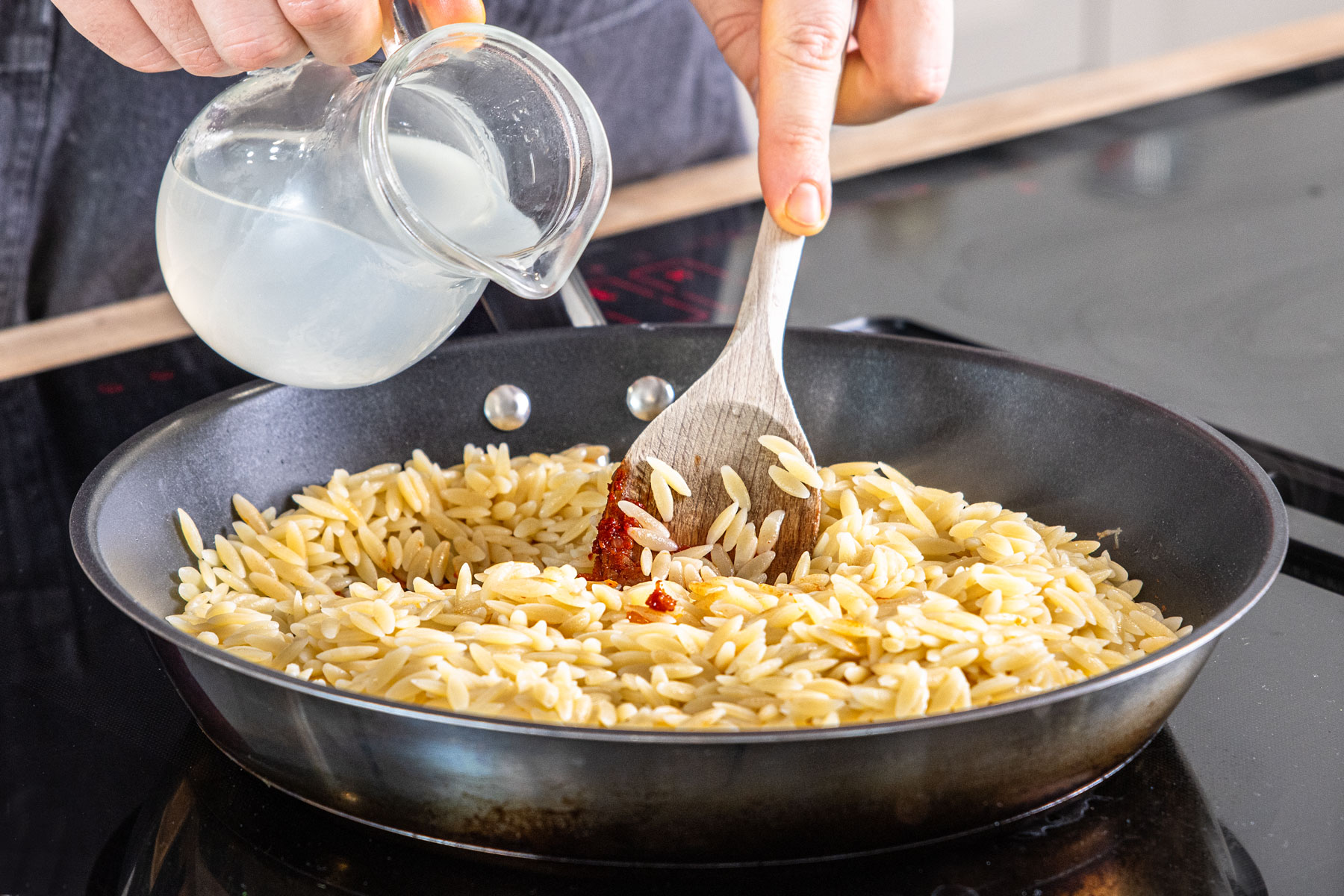 Kritharaki: Griechische Nudeln kochen | Rezept