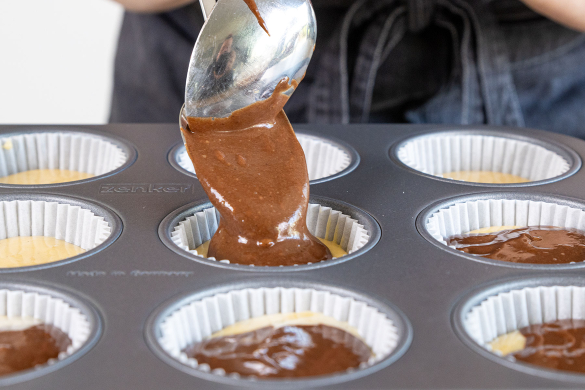 Marmormuffins mit Joghurt: fluffig &amp; saftig | Rezept