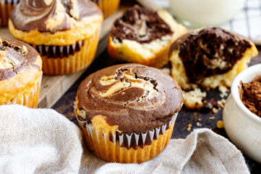 Marmormuffins mit Joghurt: fluffig & saftig