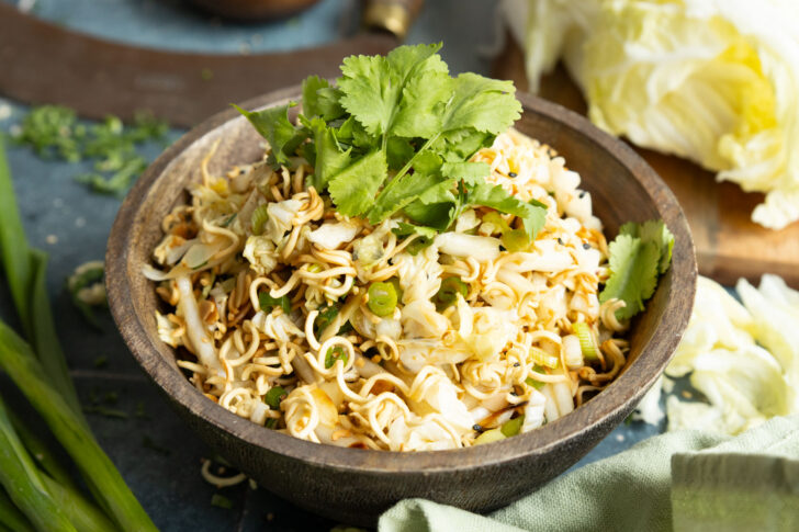 Mie-Nudel-Salat mit Chinakohl